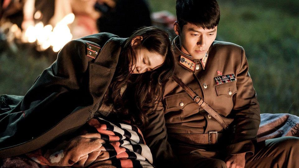 Crash Landing on You romantic campfire scene featuring Ri Jeong Hyeok and Yoon Se Ri