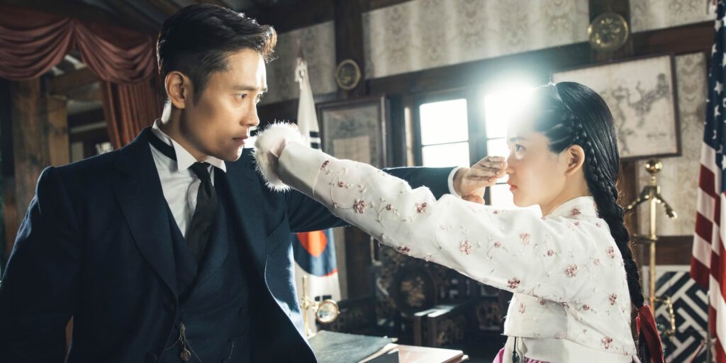 Eugene Choi and Go Ae-shin intense confrontation scene from Mr. Sunshine Korean historical drama